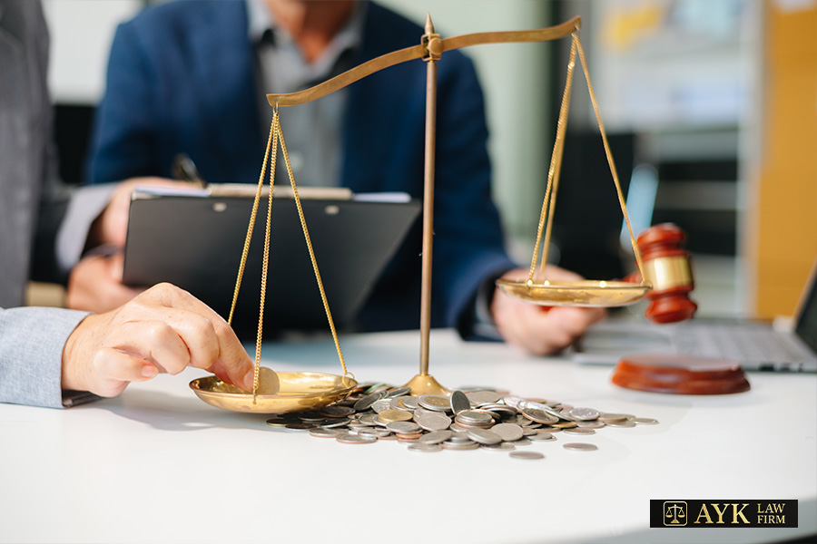 Ayk Hukuk & Avukatlık Bürosu - MİRASÇILAR MİRAS BIRAKANIN VERGİ BORÇLARINDAN SORUMLU MU?